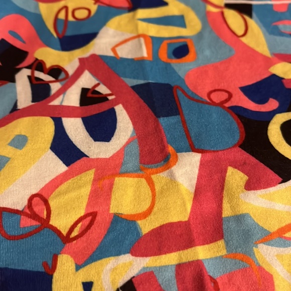 Colorful - Picture 3 of 4